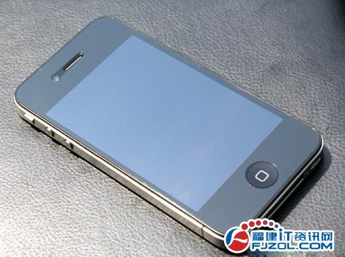 真情难忘 8G版苹果iPhone 4降至2499元