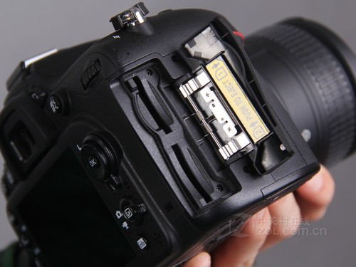 尼康d7100价格走势_尼康d7100机身价位_尼康d7100和d7200的区别