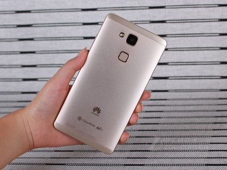 八核4G首选 华为Mate7零元起秒杀啦