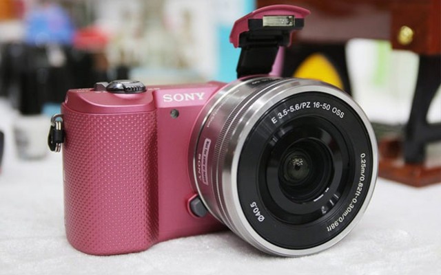 索尼A6000(16-50)售3750元 保修三年 -索尼 IL