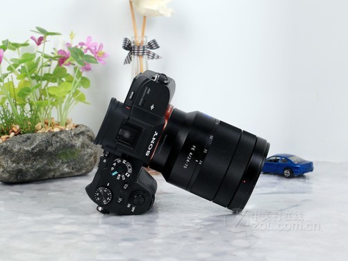高强度 特价促销 索尼A7R2报价12780元