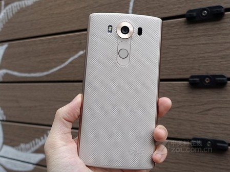 国行双4G黑色到货 LG V10活动价3888元-LG 