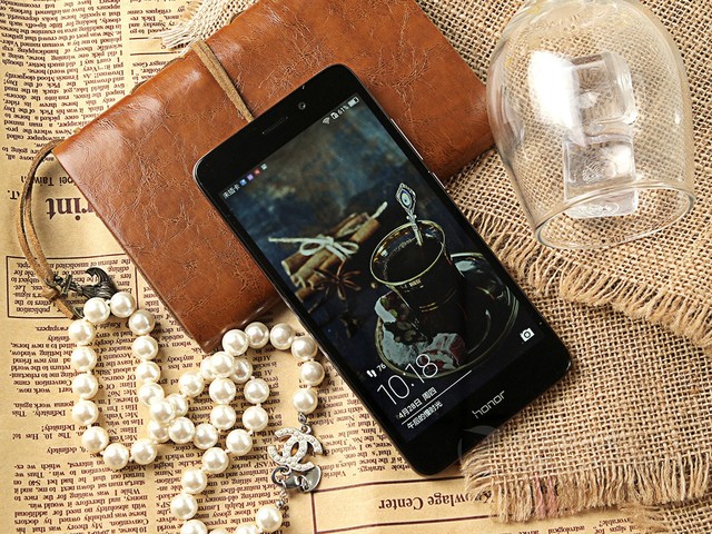 新品尝鲜有礼 荣耀畅玩5C公开版1088元-荣耀