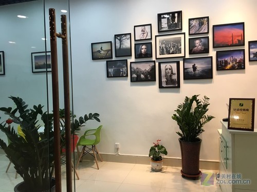 德系中画幅入门单反 徕卡S-E售39999元-徕卡