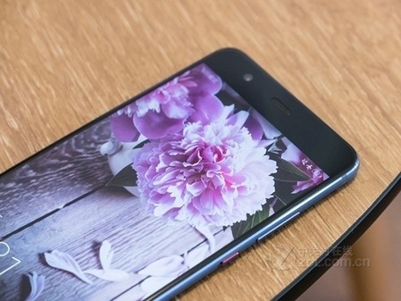 舒适手感 华为P10 Plus长沙售价4388元-华为 P