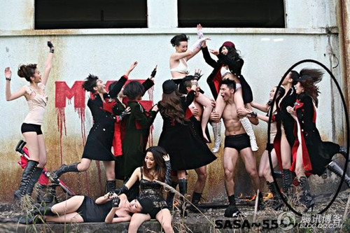 T裤貂蝉曝光《男人装》只能偷拍作为珍藏 T裤貂蝉曝光《男人装》只能偷拍作为珍藏