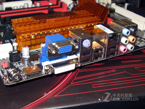 880G��� ˹�ʹ�˺ڳ�BA-218�ۼ�499Ԫ 