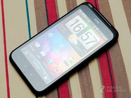 纯黑色纤薄机身 欧水HTC G11售2080元