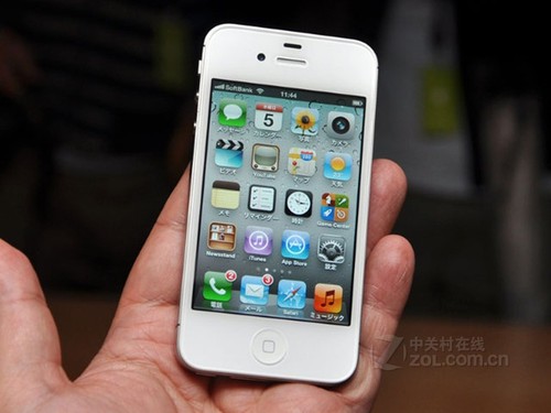 自带12个月话费 16G苹果iPhone4S促销中