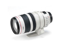 江苏佳能EF 28-300mm f仅售12500元