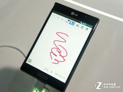 行情)lg optimus vu 2(f200l)是一款拥有5英寸屏显屏的双核智能手机