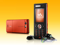 全功能超薄手机 索爱W880i促销价280元
