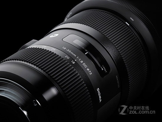 Ȧ 18-35mm F1.8ൺ3899Ԫ 