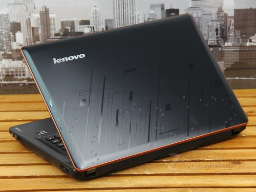 联想 y485p棕色 外观图