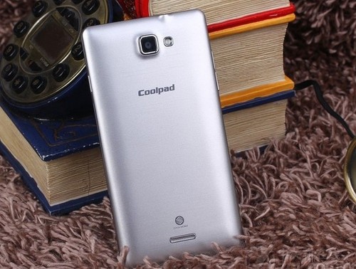 5英寸高清大屏 酷派8720q报880元 原创