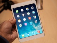 小巧轻薄 苹果iPad Mini 2烟台1838元