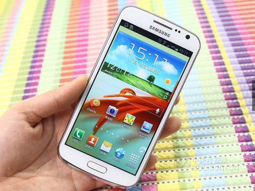 引领3g时代的宠儿 三星i9268大促销