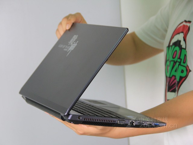 畅快神舟战神k650di7d3售价4099元