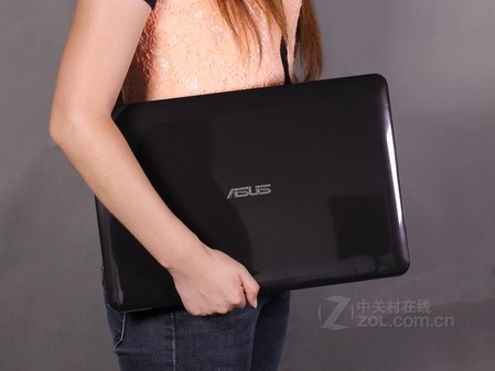 华硕 A555 外观图 华硕 A555 外观图