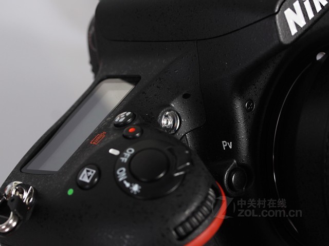 ῵D750 