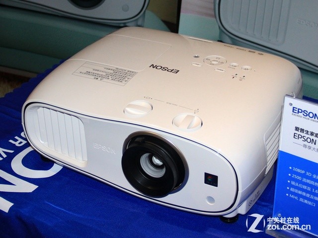ͶӰ CH-TW6600ൺ 