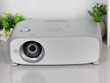 商务会议专用 松下BZ575NC 仅售31800元 