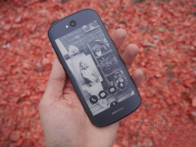 yotaphone手机 港版2580元行货2980元