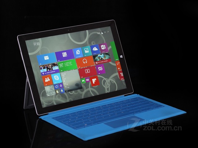 微软surfacepro 3配备了12英寸的2160×1440高分辨率触控屏幕,拥有