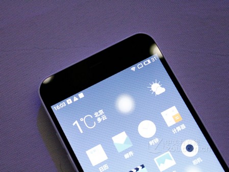 够用且价格低 魅族魅蓝仅需890元 够用且价格低 魅族魅蓝仅需890元