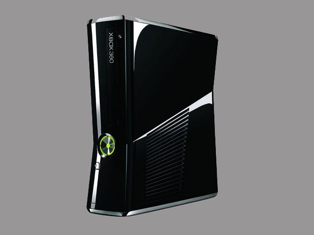 小巧时尚游戏机微软xbox360slim促销