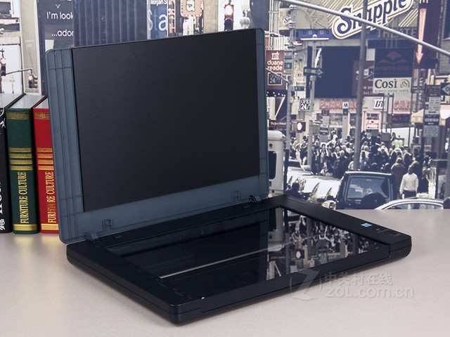 о1710XL    3999Ԫ 