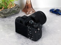 全画幅微单 索尼A7RII(单机) 售价14249元