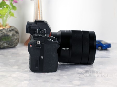 9A7R29300Ԫ 