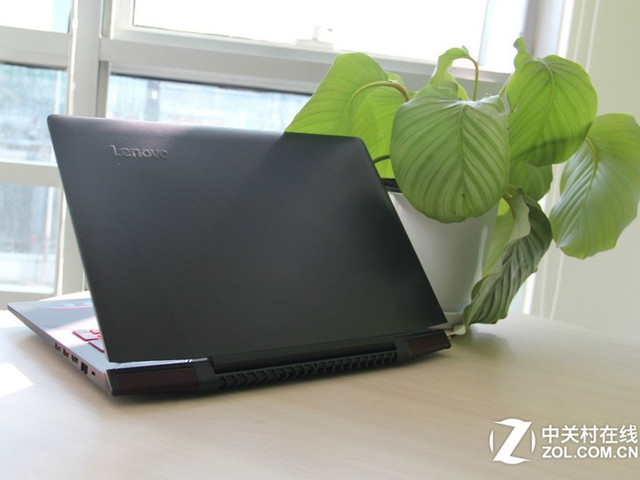 双热管 高效联想Y700-ISE 售价8711元 双热管 高效联想Y700-ISE 售价8711元