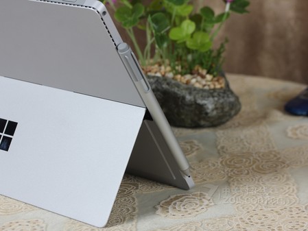 5折叠笔记本Surface Pro4带键盘套装6650元 5折叠笔记本Surface Pro4带键盘套装6650元