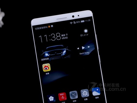 1�����Լ۱� ��ΪMate 8��������2180Ԫ 