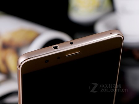 3D指纹 荣耀V8双摄手机售2260元 3D指纹 荣耀V8双摄手机售2260元