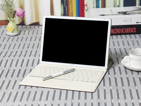 3��ΪMateBook��M5/4GB/128GB����ɫ ��5500Ԫ 