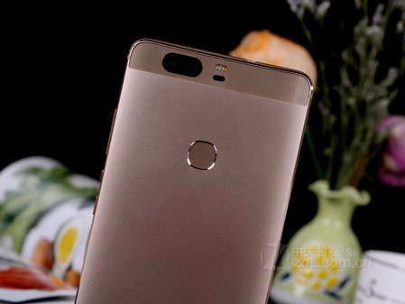 1��ǿ������ҫ�ǳ���ҫV8ʮһ�ػ�2888Ԫ 