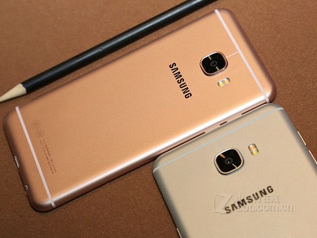 表现令人满意三星galaxyc7青岛2530元