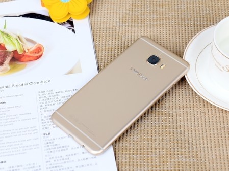 α��վʶ�� ����GALAXY C7����2400Ԫ 