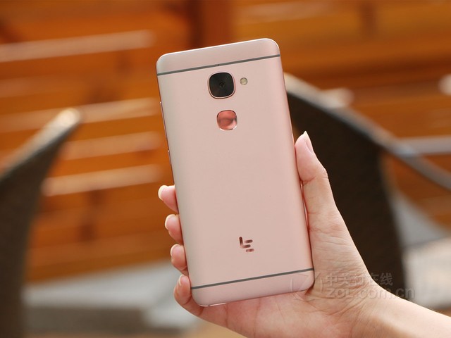 搭十核处理器乐视乐2pro南宁促销1100元