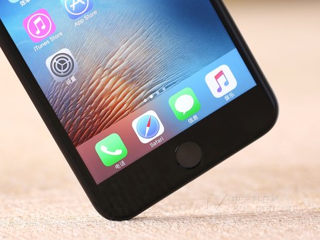 ��������128G iPhone 7 Plus������6390 