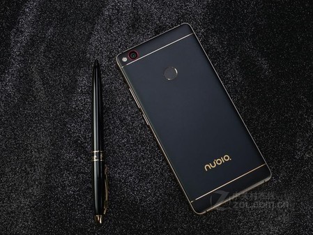 无边框美学 nubia Z11限量到货3199元 无边框美学 nubia Z11限量到货3199元