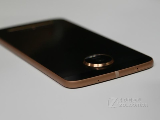 Moto Z��XT1650-05/ȫ��ͨ�����ϱ���3850Ԫ 