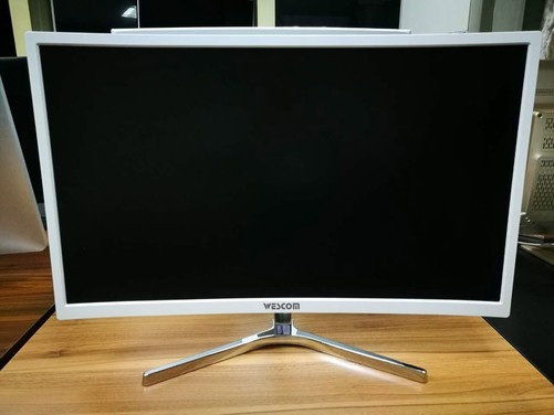 鱼和熊掌可以兼得wescom曲面2k显示器