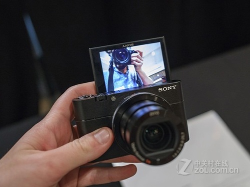 什么是黑卡有什么功能 ceZZ3vdRfdXo.jpg