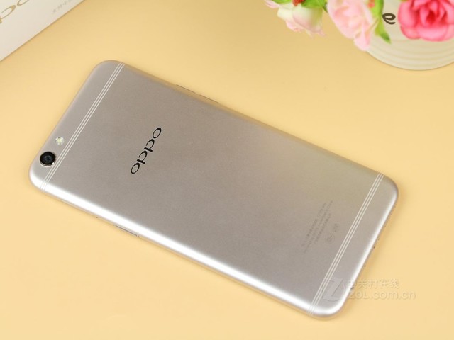 主打拍照 OPPO R9S 南宁仅售2499元 主打拍照 OPPO R9S 南宁仅售2499元