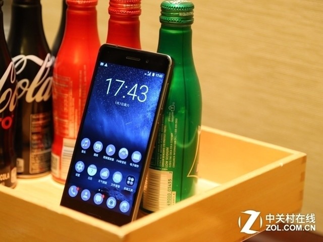 昔日王者强势回归 诺基亚6 售价1599元