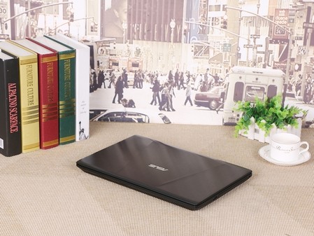 华硕飞行堡垒ZX53VD完美视听 售6699元 华硕飞行堡垒ZX53VD完美视听 售6699元